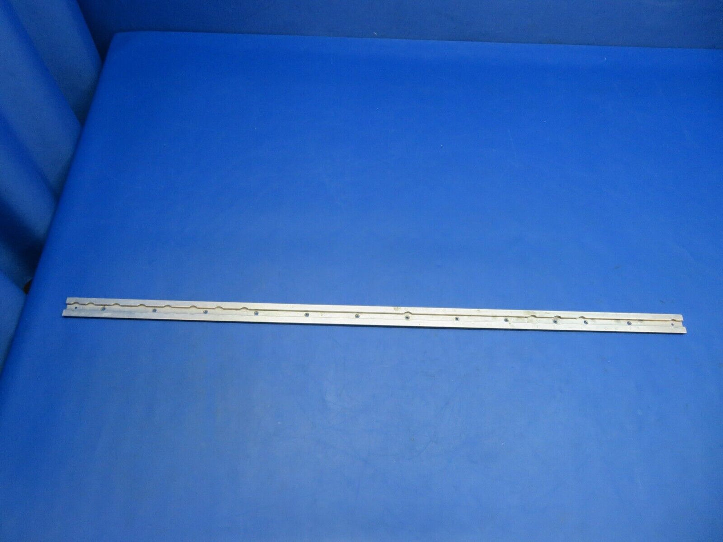 Piper Aerostar 602P AFT Seat Track P/N 210078-501 LOT OF 4 (0123-733)