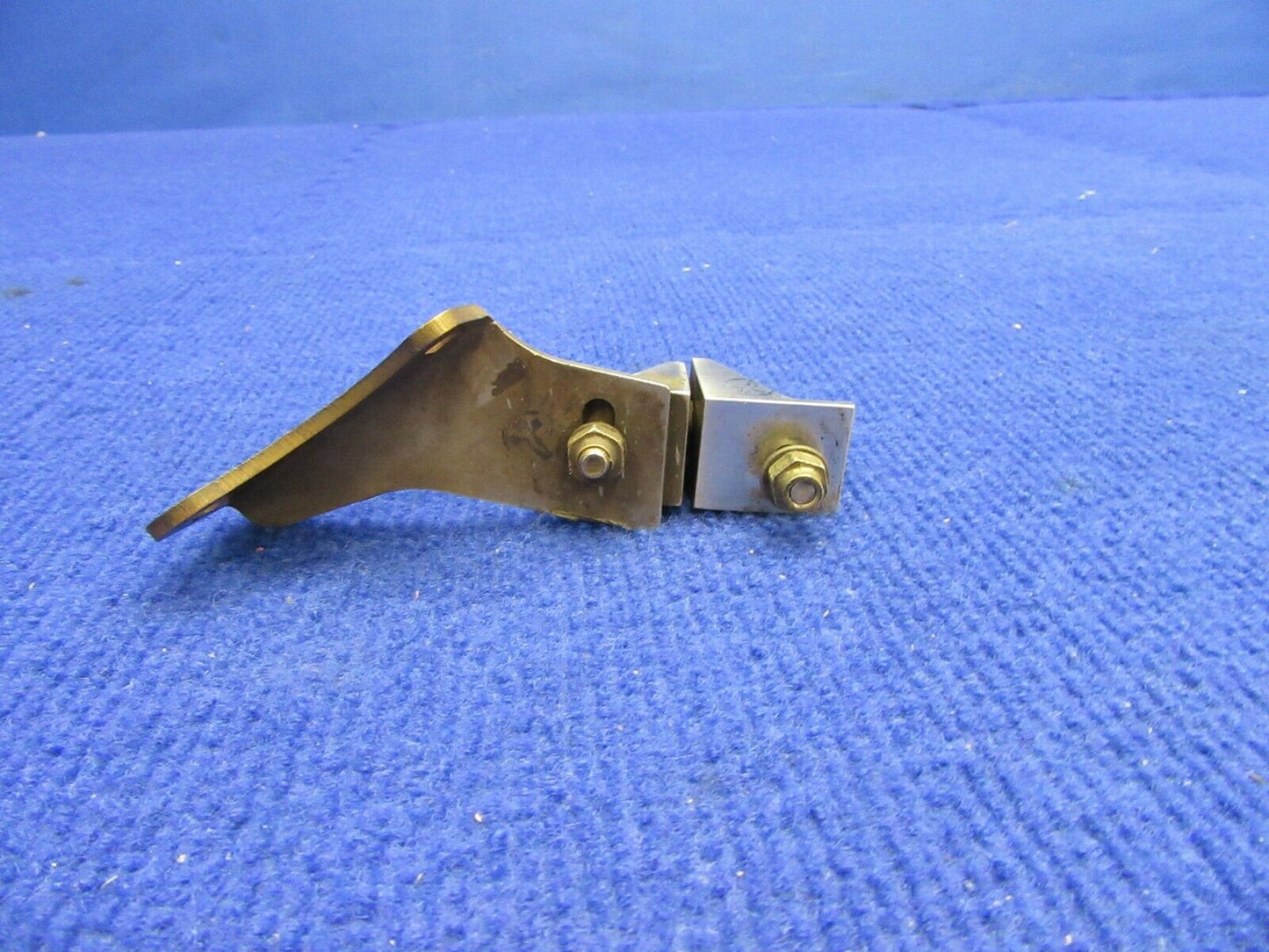 Cirrus SR-22 Turbo Support Bracket FWD Upper P/N ETI-G2-600-124 (0122-462)