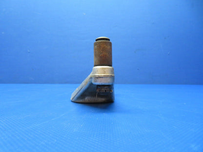 Piper PA-24-180 Nose Wheel Steering Arm Assy P/N 21714-00 (1223-286)