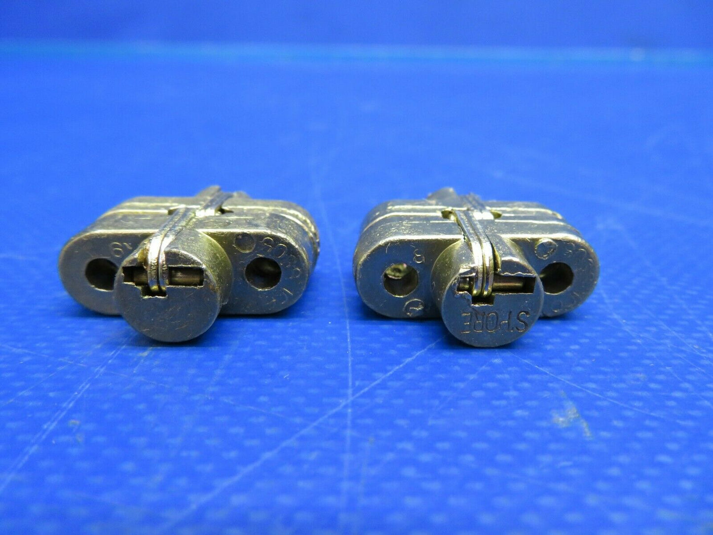 Piper Navajo Cabinet Hinge Assy P/N 755-228 NOS LOT OF 2 (0720-658)