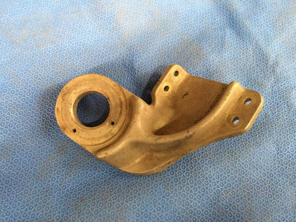 Beech Right Front Engine Mount P/N 35-910018-2 (0216-17)