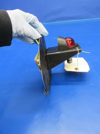 Cessna 310 Wing Nav Light & Bracket Red P/N 0823200-1 & 5618106-17 (0118-04)