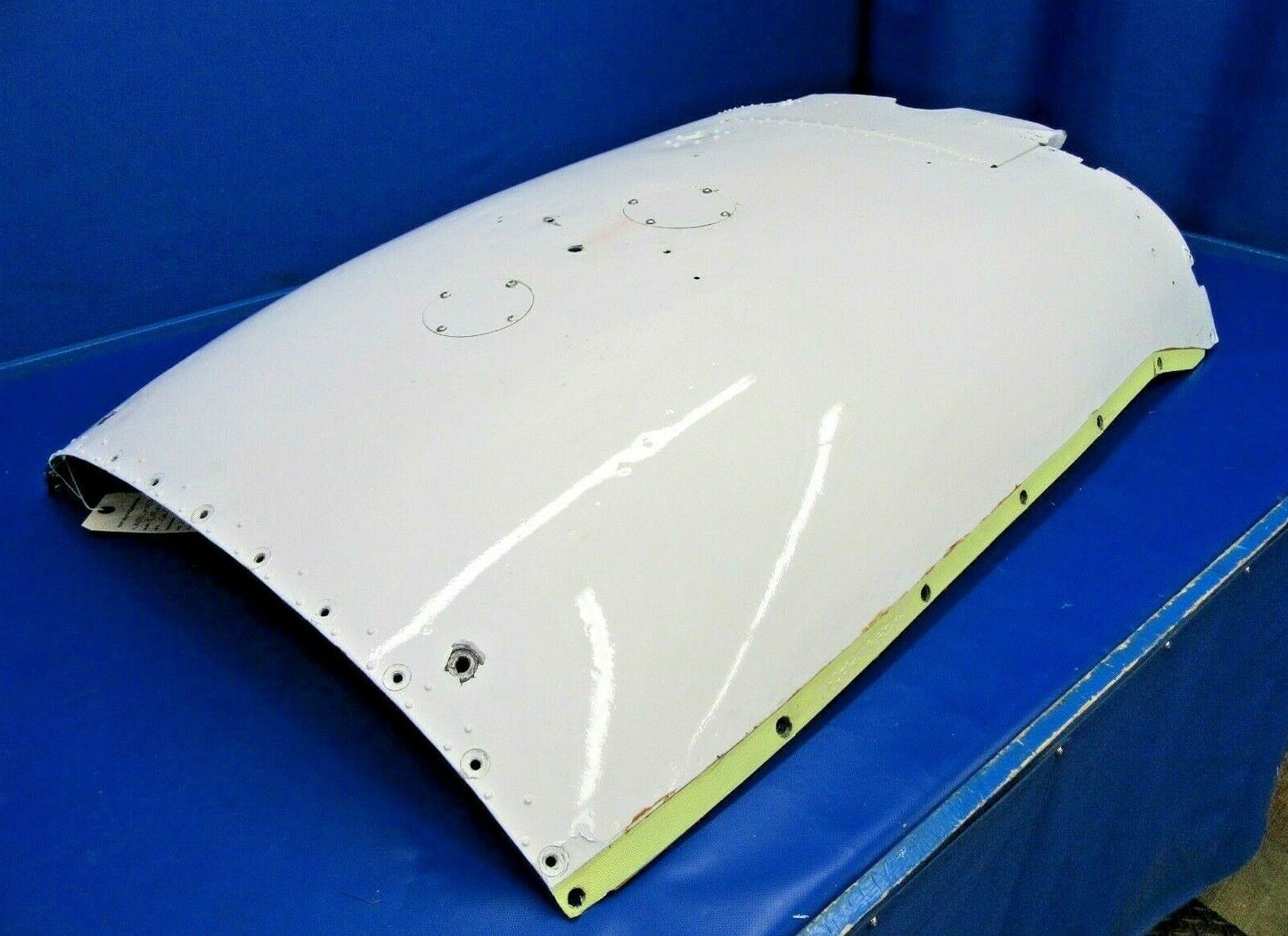 Piper Seneca II Bottom Cowling P/N 37207-100 (1119-255)