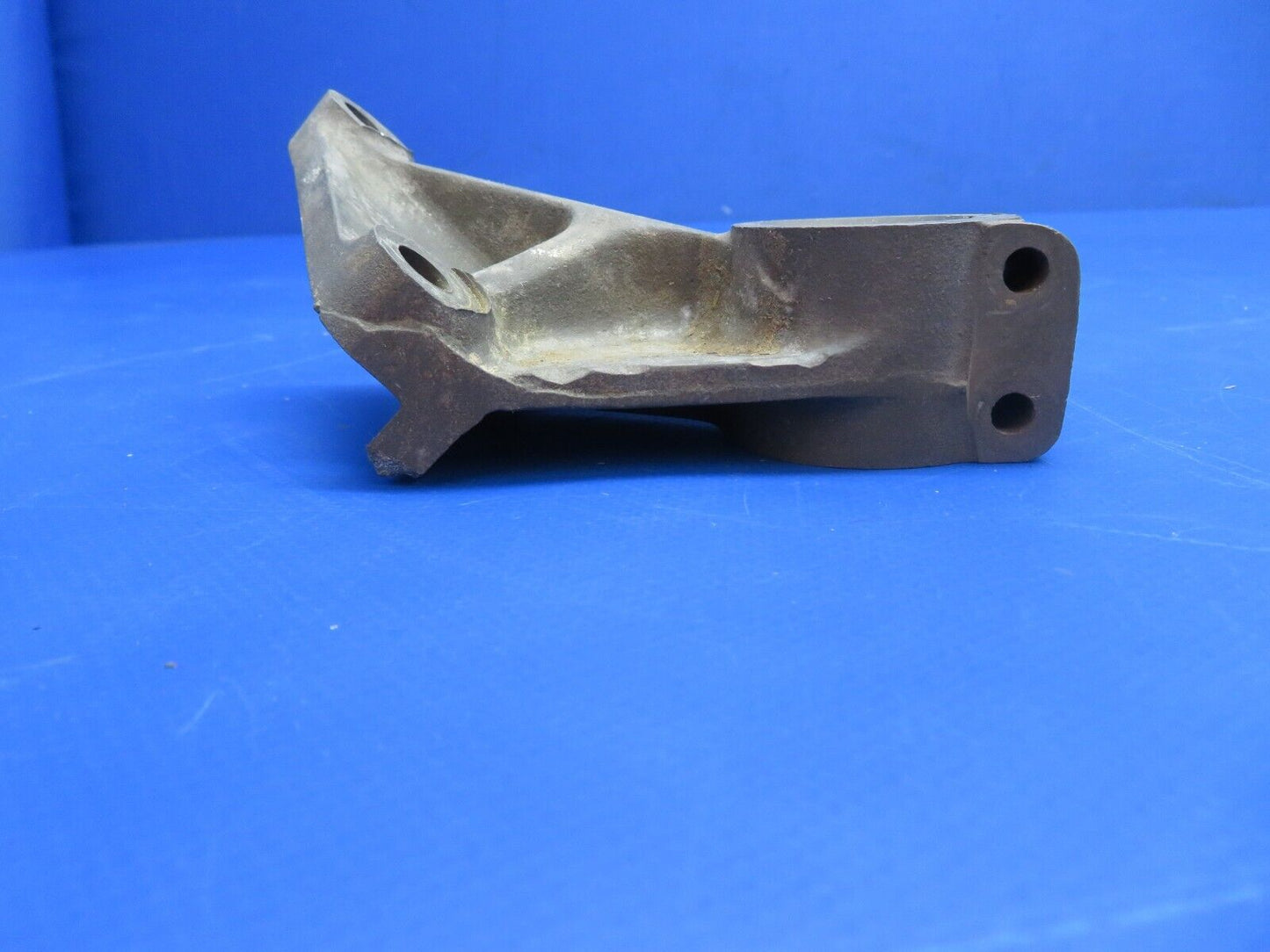 Continental O-300 Engine Mount Bracket P/N 40043 (0922-961)