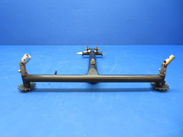 Piper Cherokee PA-28-140 Control Column Assy P/N 62019-03 (0823-430)