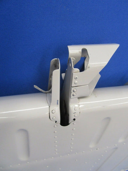 Beech Baron 58P Flap Assy LH P/N 102-160000-601 (0118-177)