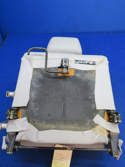 Beech Baron Leather Seat #3 Passenger Dove Gray P/N 102-530094-3 (0218-74)