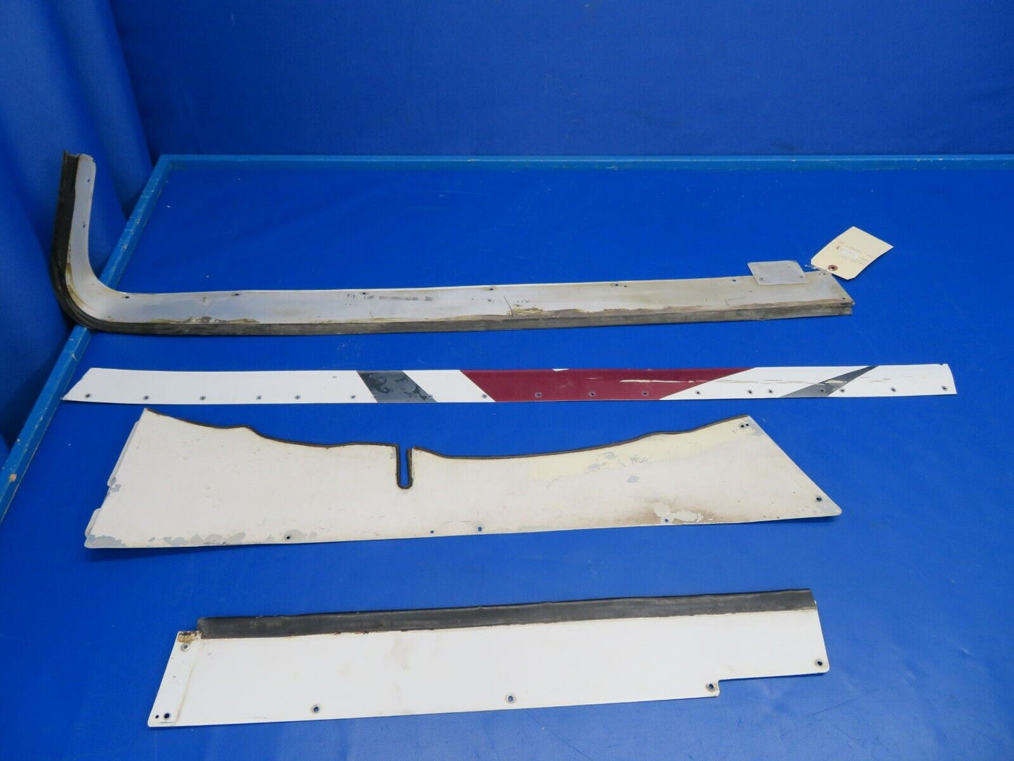 Piper PA-24-250 Comanche Wing Fairings LH (0120-06)