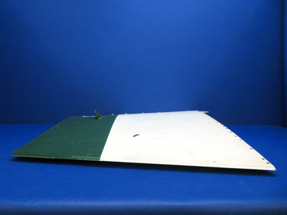 Beech 95-B55 Baron LH Wing Tip P/N 96-170000-603 (1122-791)
