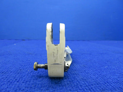 Cessna 310 / 310R Bellcrank Assy LH Main Gear Retract 5041001-11 (0422-38)