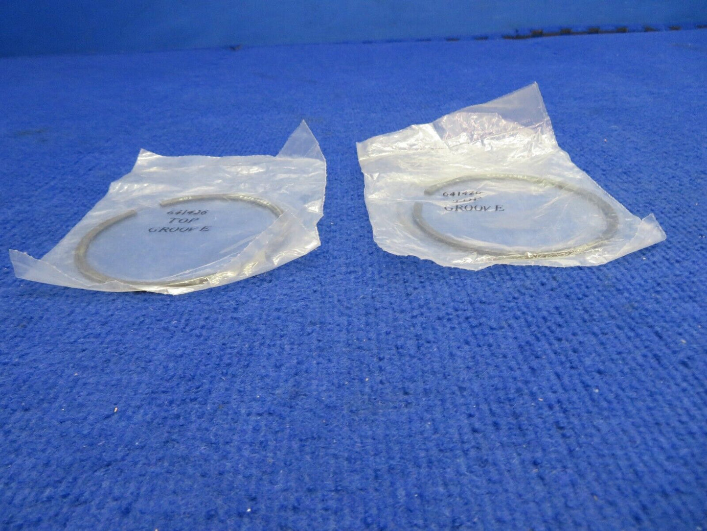 Continental Piston Ring P/N 641426 LOT OF 2 NOS (0522-435)