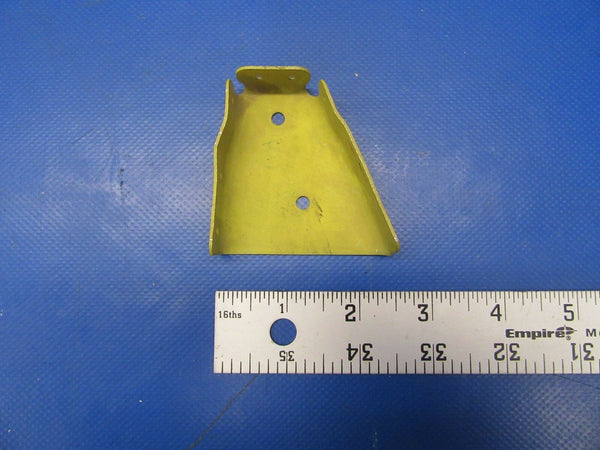 Piper PA-31 Navajo Bulkhead P/N 46583-00 NOS (0617-146)