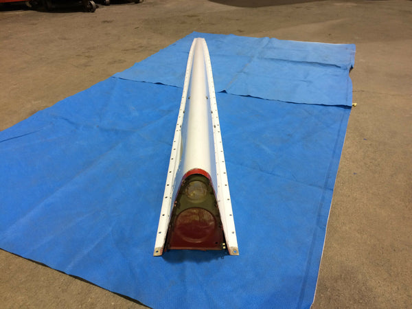 Beech Baron B55 Dorsal Fin P/N 96-440015-71 (0316-16)