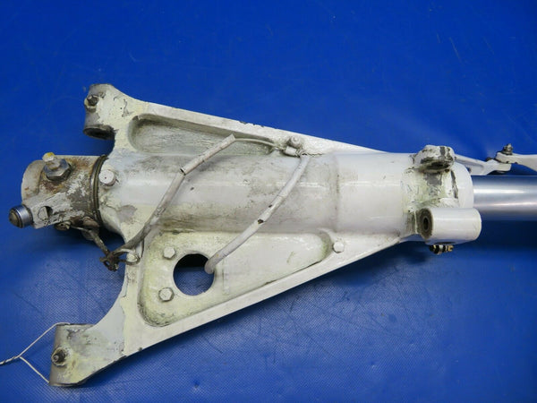 Beech Baron 95-B55 Nose Gear P/N 36-820019-603 (0620-619)