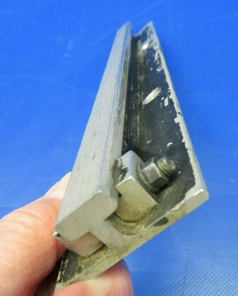 Beech Baron 58P Track Seat Co-Pilot / Pilot OTBD 002-430021-45 (0420-15)