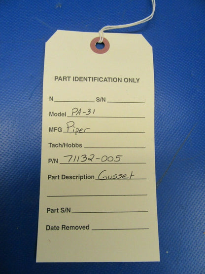 Piper PA-31 Gusset P/N 71132-005 NOS (0419-485)
