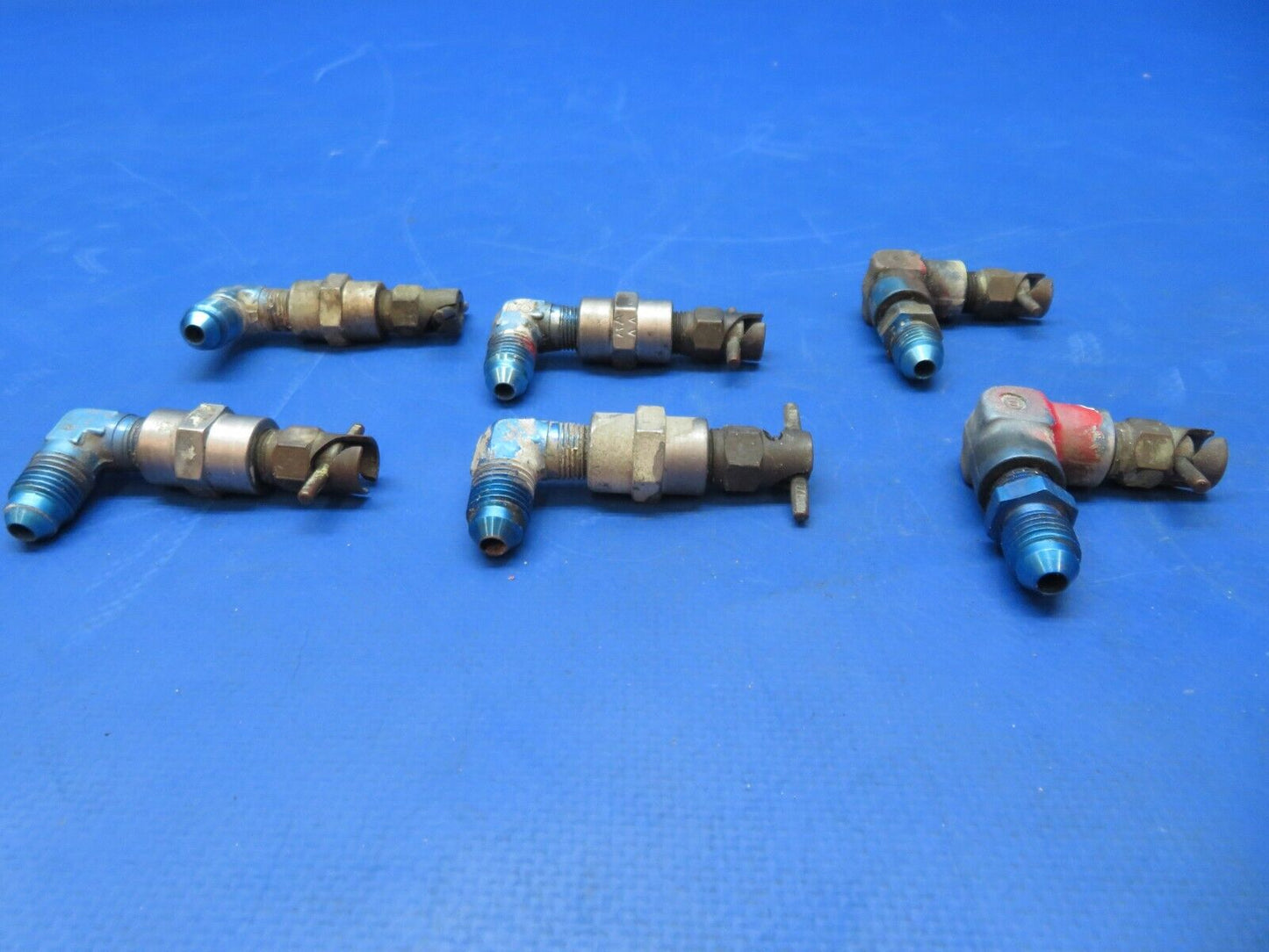 Beech Baron Fuel Drain Couplers w/ CCA-4850 Drain Valves LOT OF 6 (0623-394)