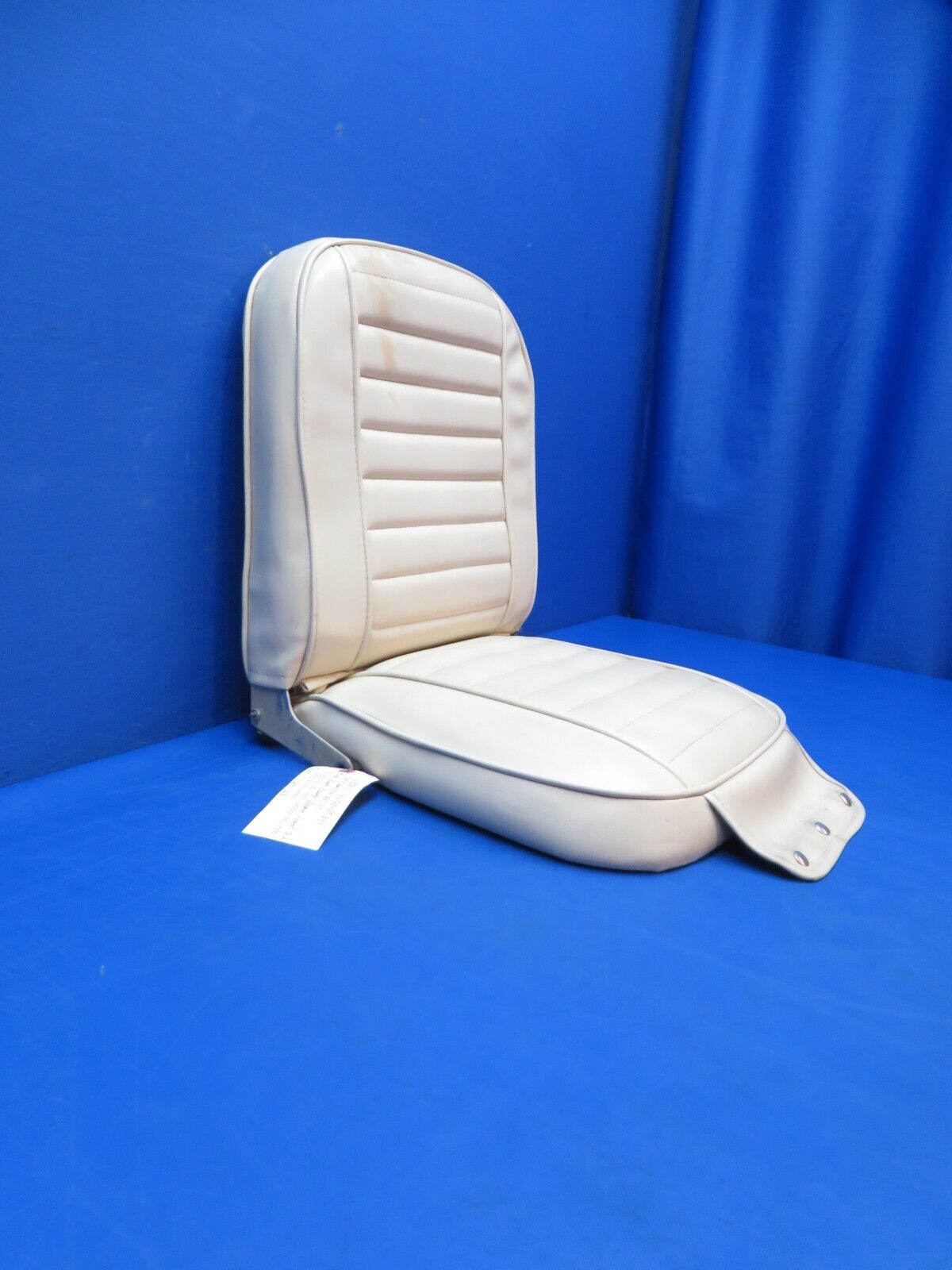 Piper PA-28-140 Rear Seat Assy P/N 65515-05 Cream Vinyl (1123-123)