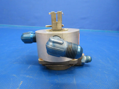 Beech Baron E-55 Janitrol Midland Ross Fuel Selector Valve 002-384001-1 (0120-11