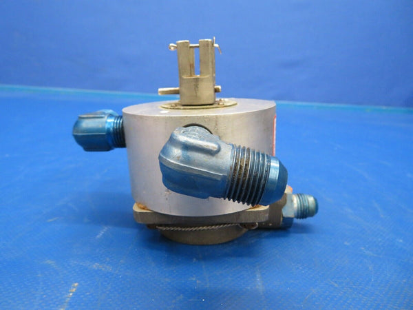 Beech Baron E-55 Janitrol Midland Ross Fuel Selector Valve 002-384001-1 (0120-11