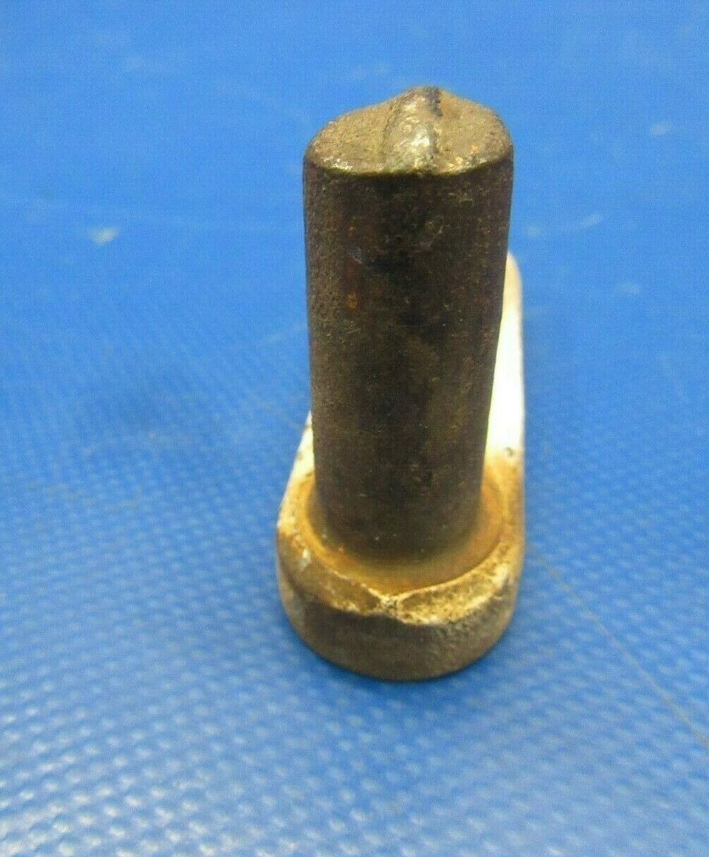 Cessna 210 Uplock Stud Main Gear 1241073 (0519-19)