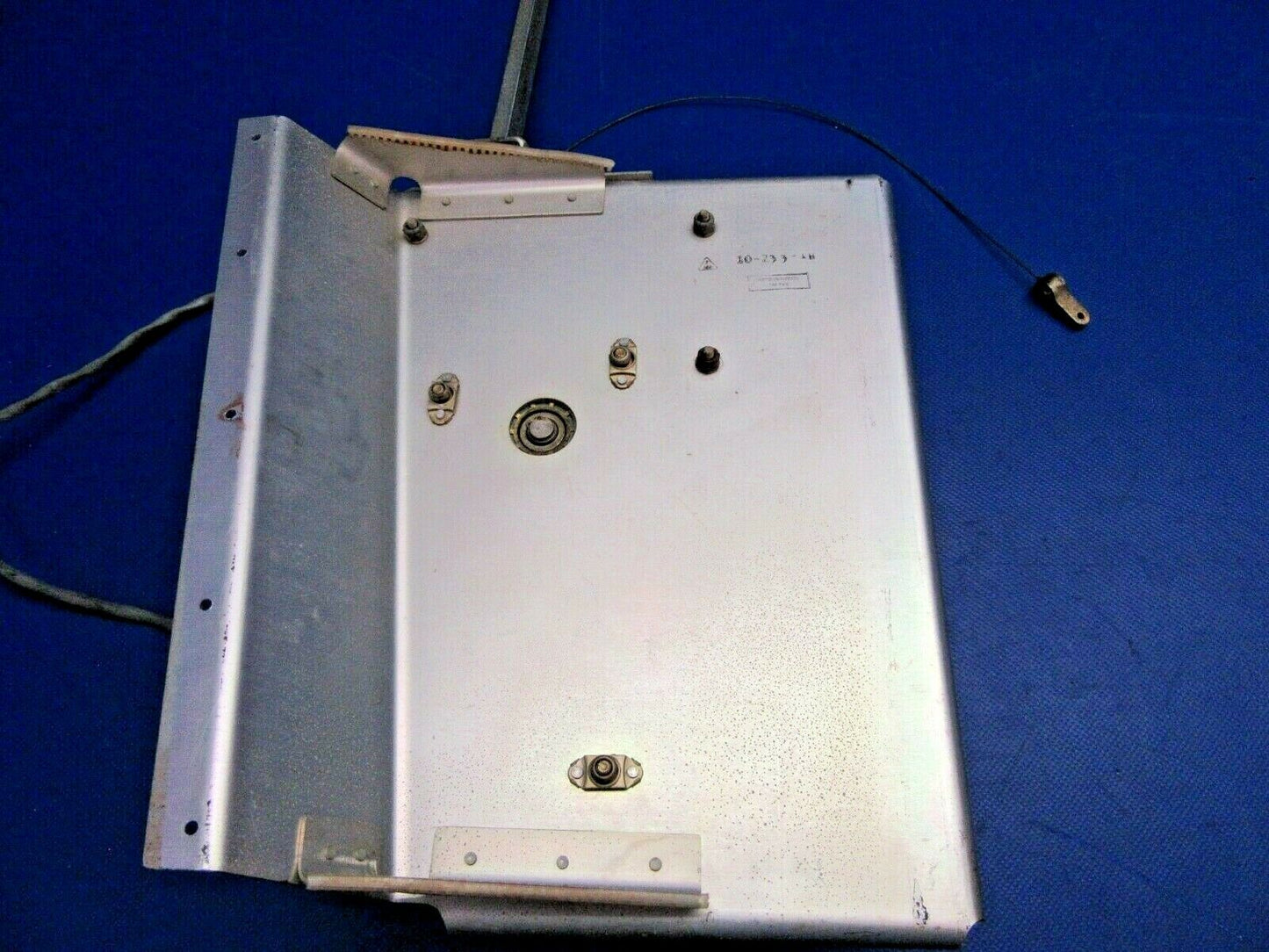 Astronautics Electric Servo w/ Mounting Brackets 14V 52-002-14, P1-S (0721-531)
