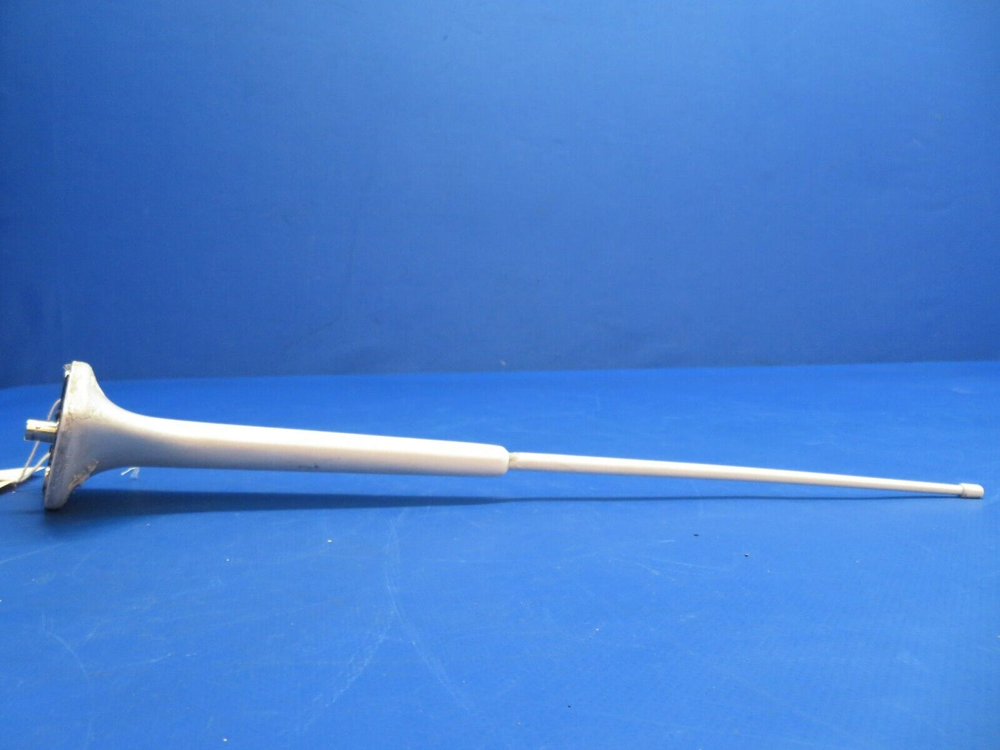 Piper PA-34-200T Seneca Dorne & Margolin Comm. Antenna P/N DMC70-1/A (0323-500)