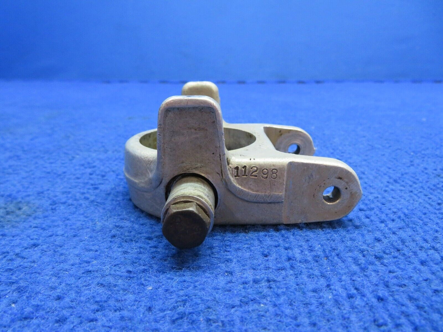 Cessna 150 / 150F Nose Gear Tube LWR Fitting / Torque Link Fitting (0822-602)