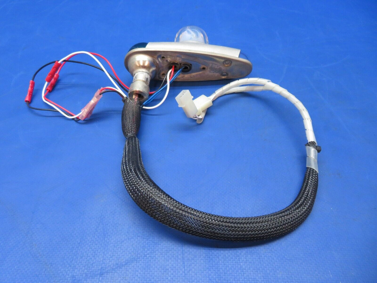 Diamond DA-42 RH Wing Position Light w/ Strobe 28v P/N A600-PG-D-28 (0623-593)
