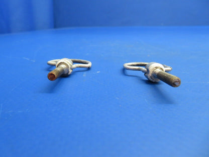 Cessna 310 Hook Assy Coat Hanger P/N 0511186, 487-629 LOT OF 2 (1122-752)