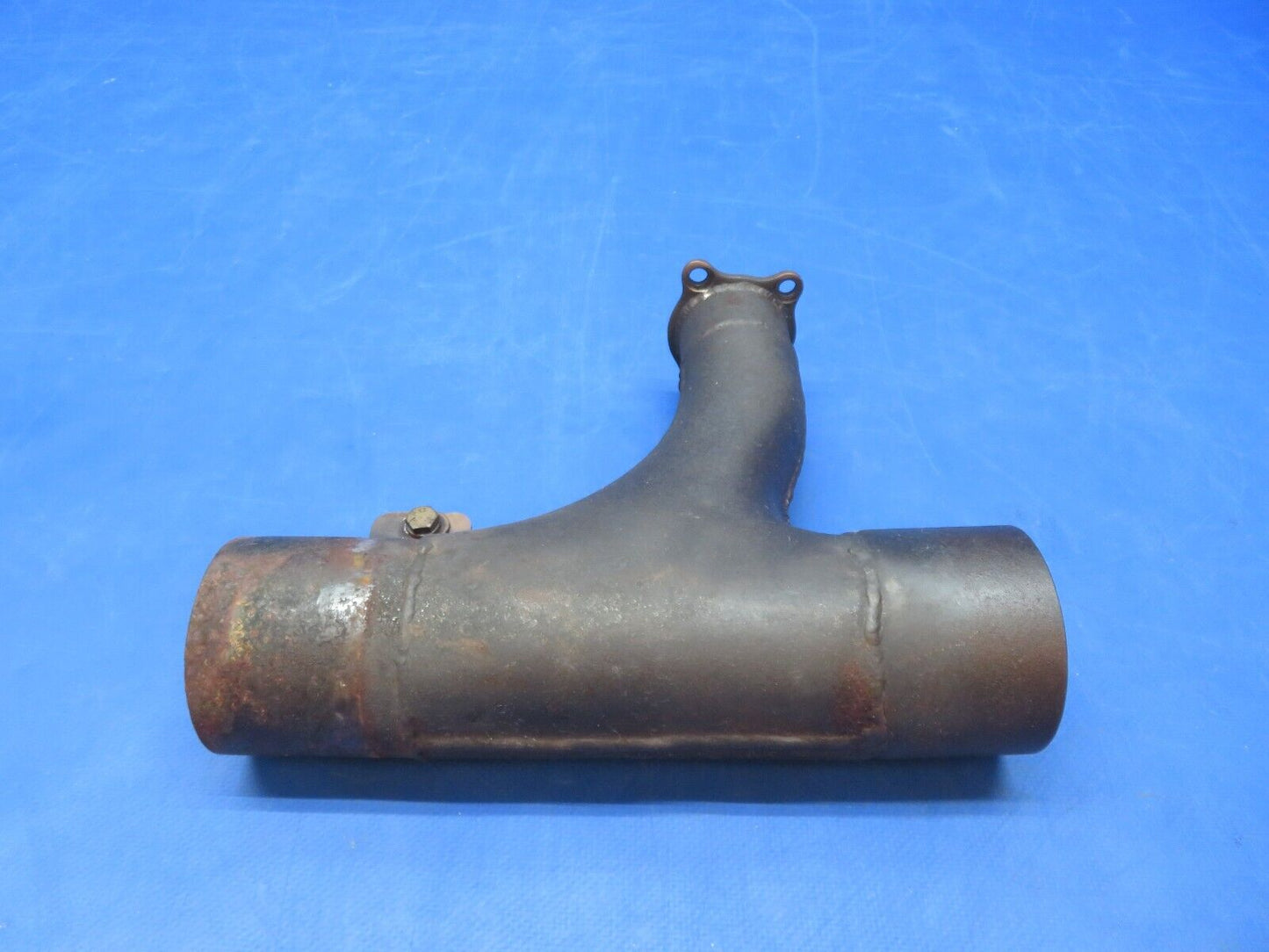Cessna 310 / 310I Center Riser LH Exhaust Assy P/N 0850600-154 (0923-747)
