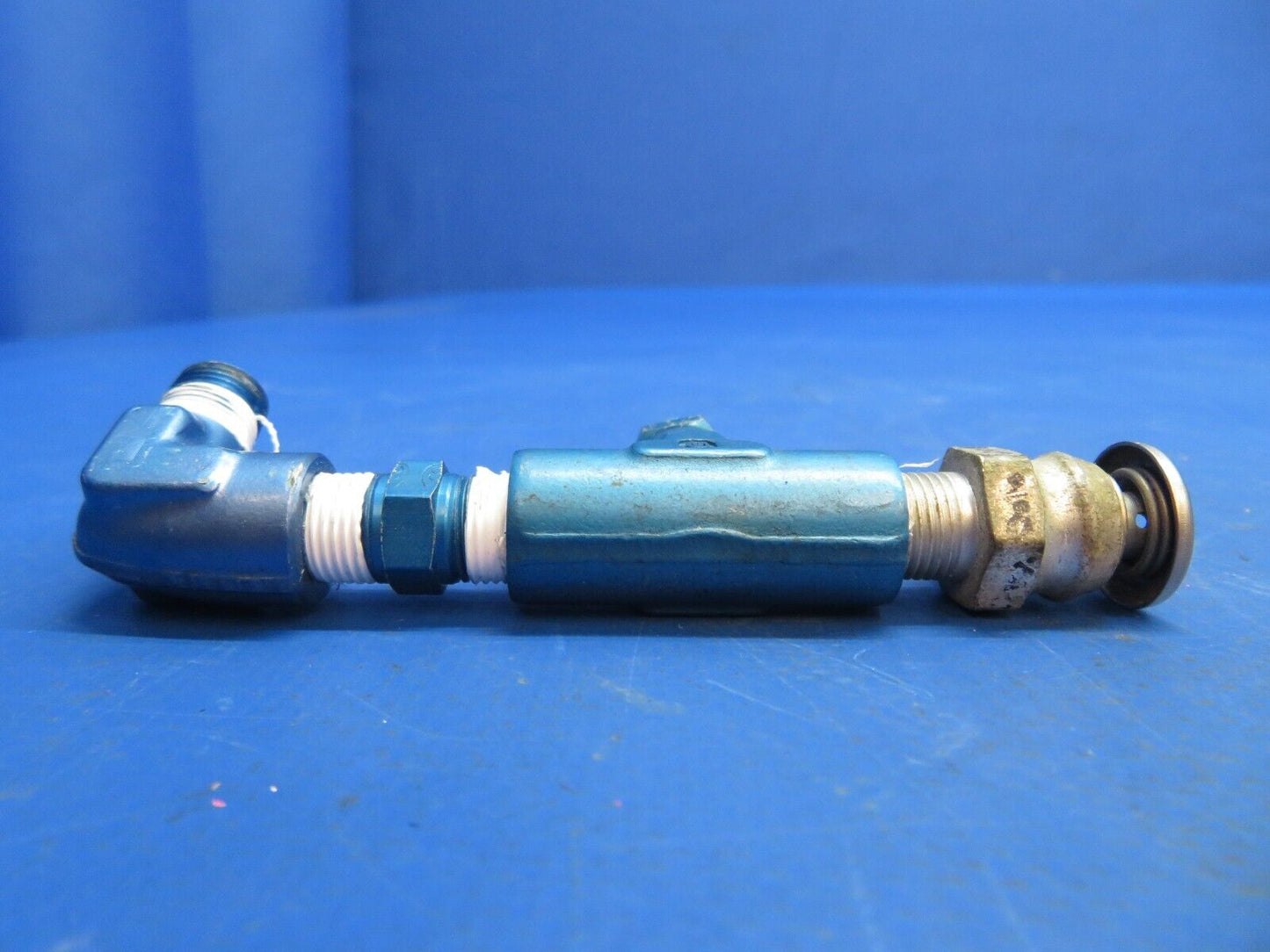 Piper PA-34-200T Seneca Valve Assy Engine Instrument Line P/N 492-241 (0123-572)