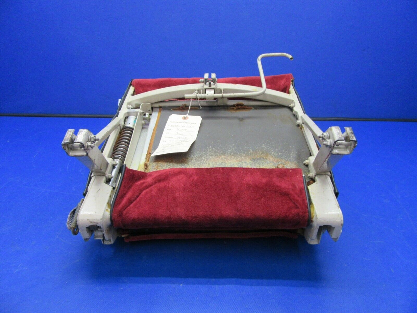 Beech Baron 95-B55 LH Middle Row Seat P/N 35-534425-3 (1121-381)