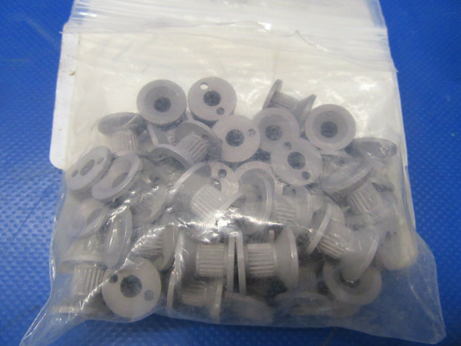 Aluminum Inserts / Thru Sleeves 10" x 1/2" TYE2004A3-500 NOS LOT OF 35  (0419-43