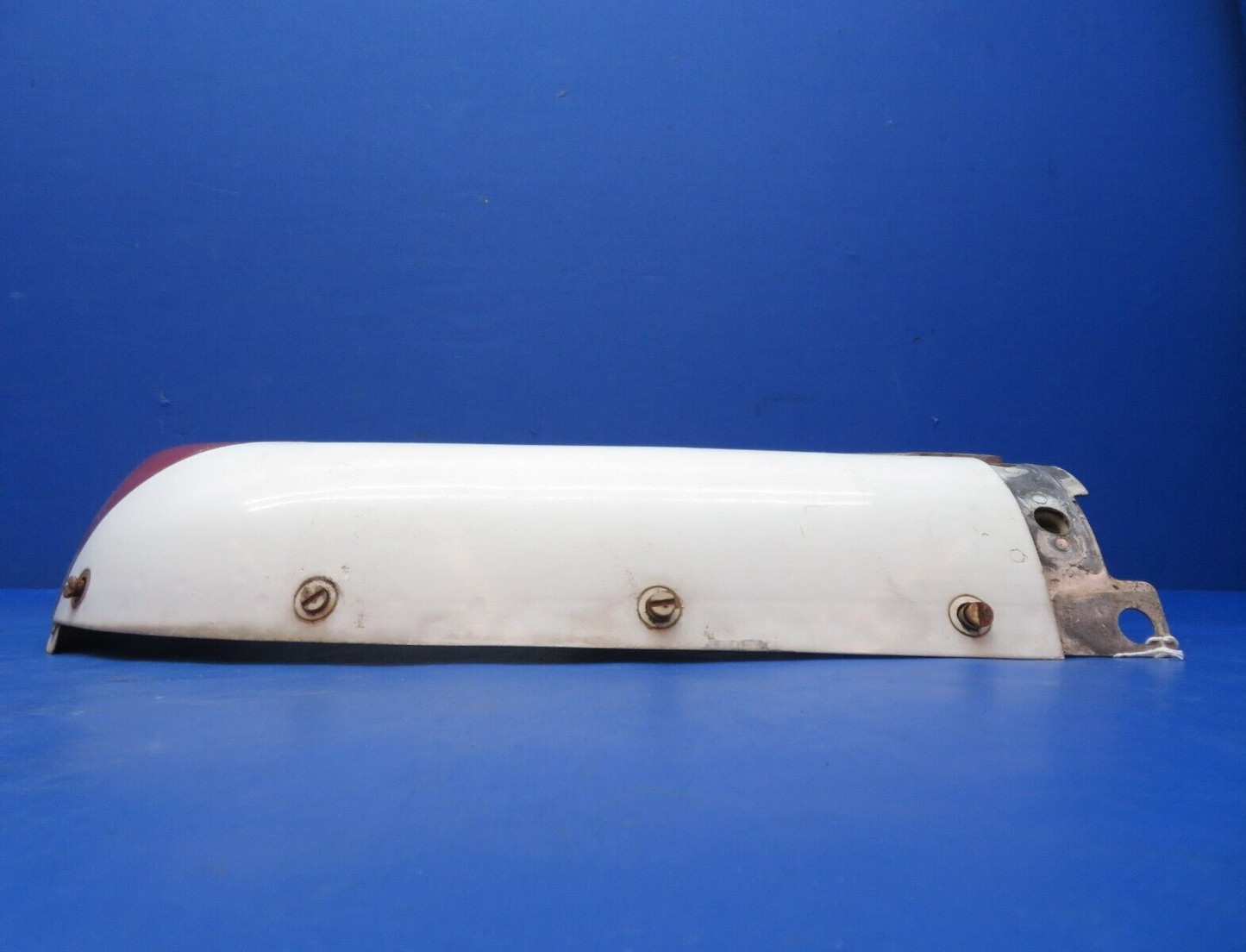 Cessna 310 / 310F RH Nose Cap Assy Cowl P/N 0851005-24 (1123-311)