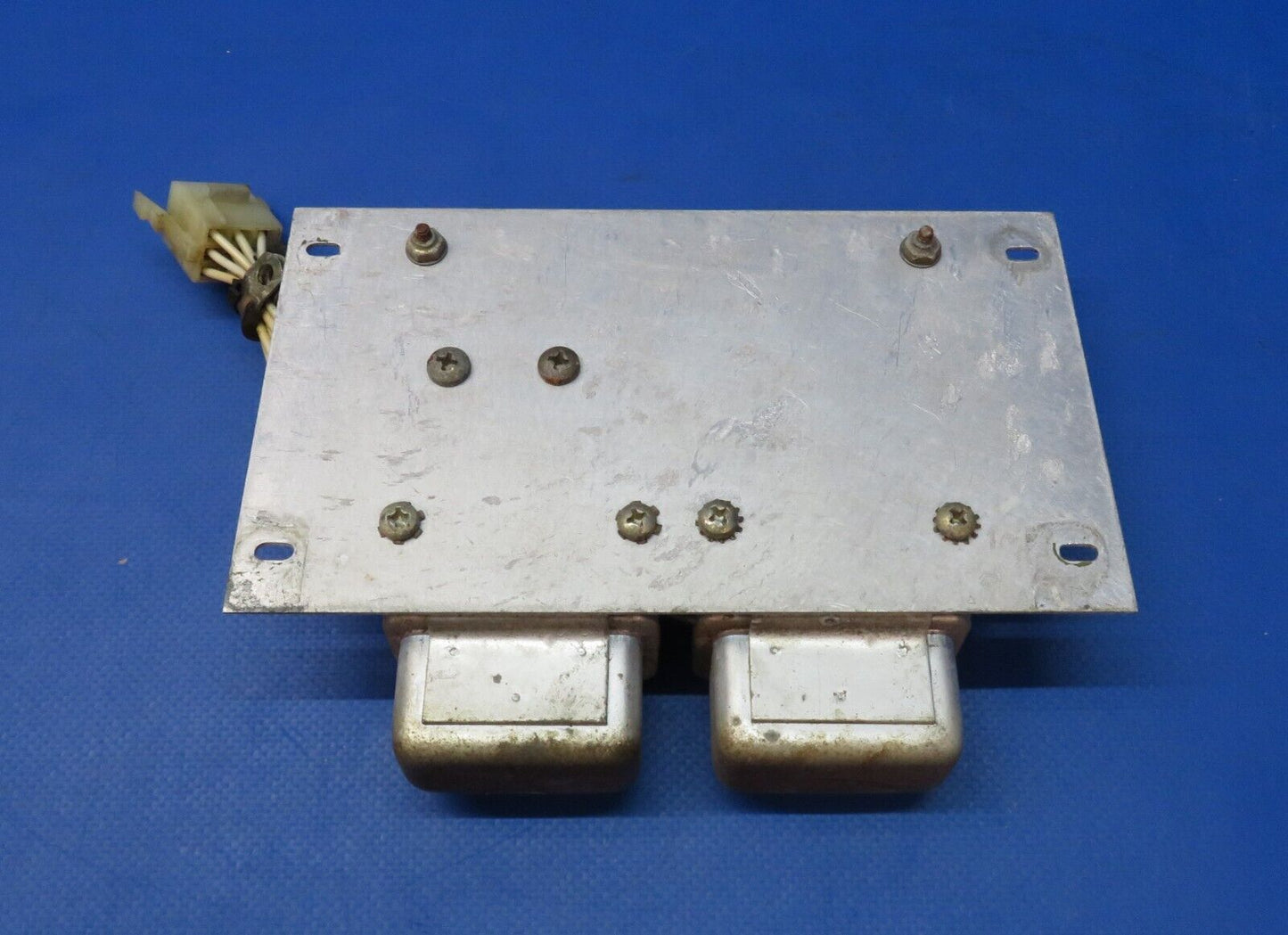 Piper PA-28-201T Dakota Auxillary Fuel Control Assy P/N 35750-02 (1222-351)