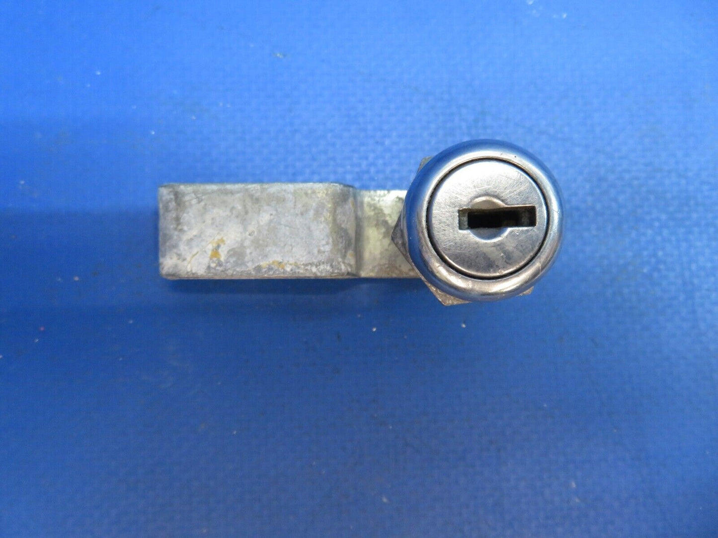 Beech 95-B55 Baron Utility Baggage Door Lock P/N 96-420016-159 (1222-898)