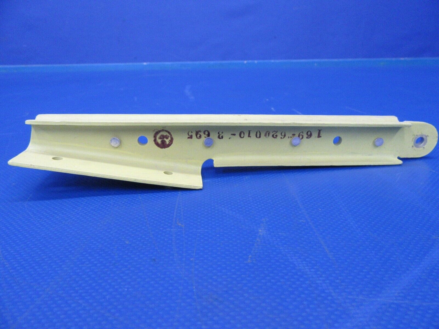 Beech C23 Sundowner Horn Assy Elevator Tab NOS 169-620010-1 (0819-31)