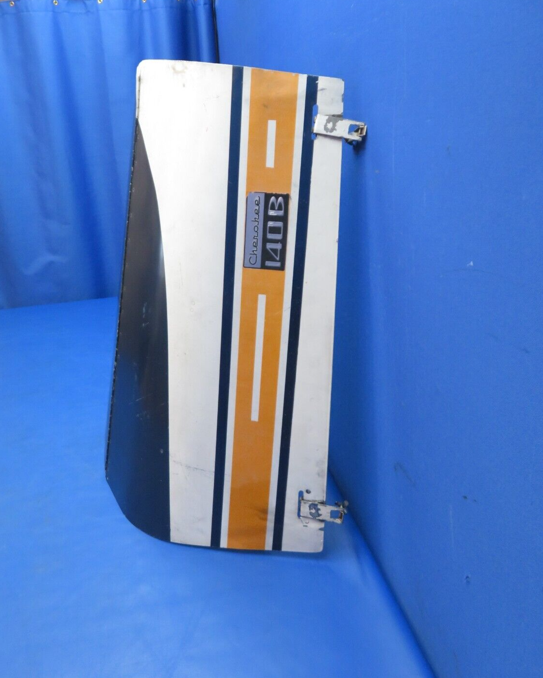 Piper PA-28-140 Top Engine Cowl Assy Center, LH & RH P/N 63608-03 (0823-359)