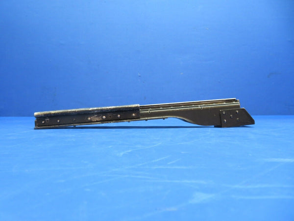 Cessna 310 / 310Q RH Seat Track Assy INBD & OTBD P/N 0812987-6 (0823-685)