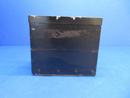 Cessna 120 Battery Box Assy w/ Lid P/N 0412146 (0423-47)