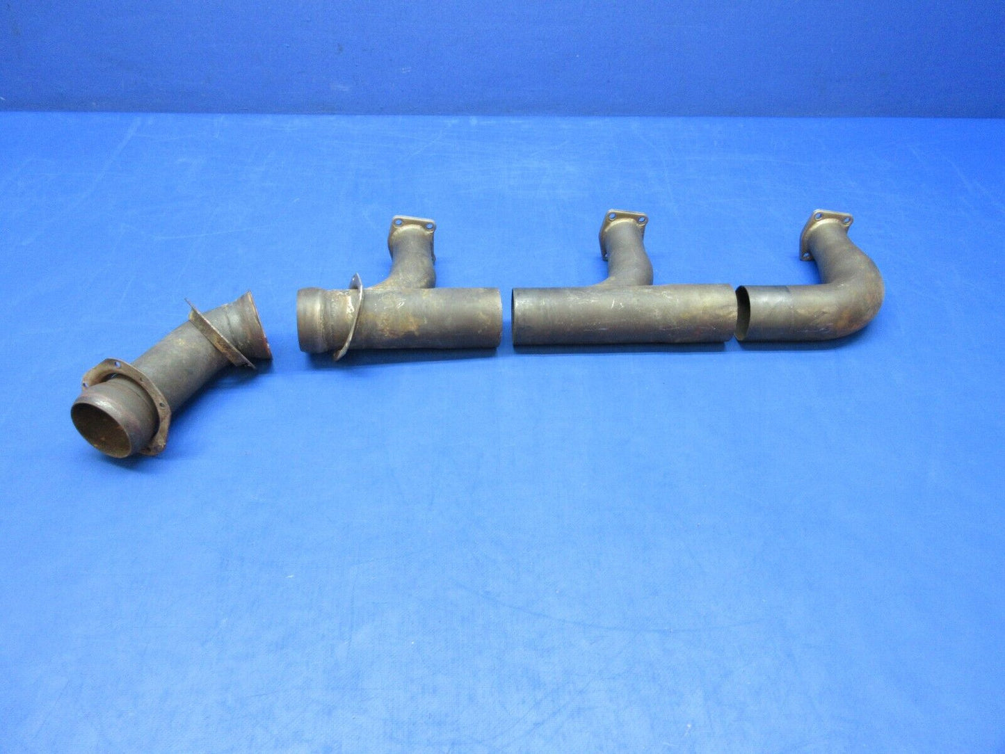 Cessna 421A / 421B Exhaust Stack LH Engine INBD P/N 5155156-205 (1123-875)