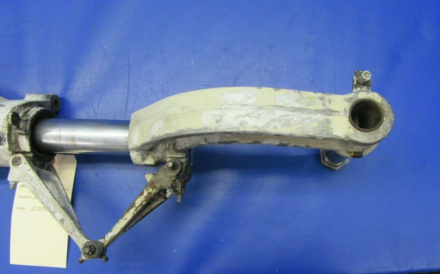 Beech 95-B55 Baron Nose Gear Assembly P/N 36-820020-3 (0721-355)