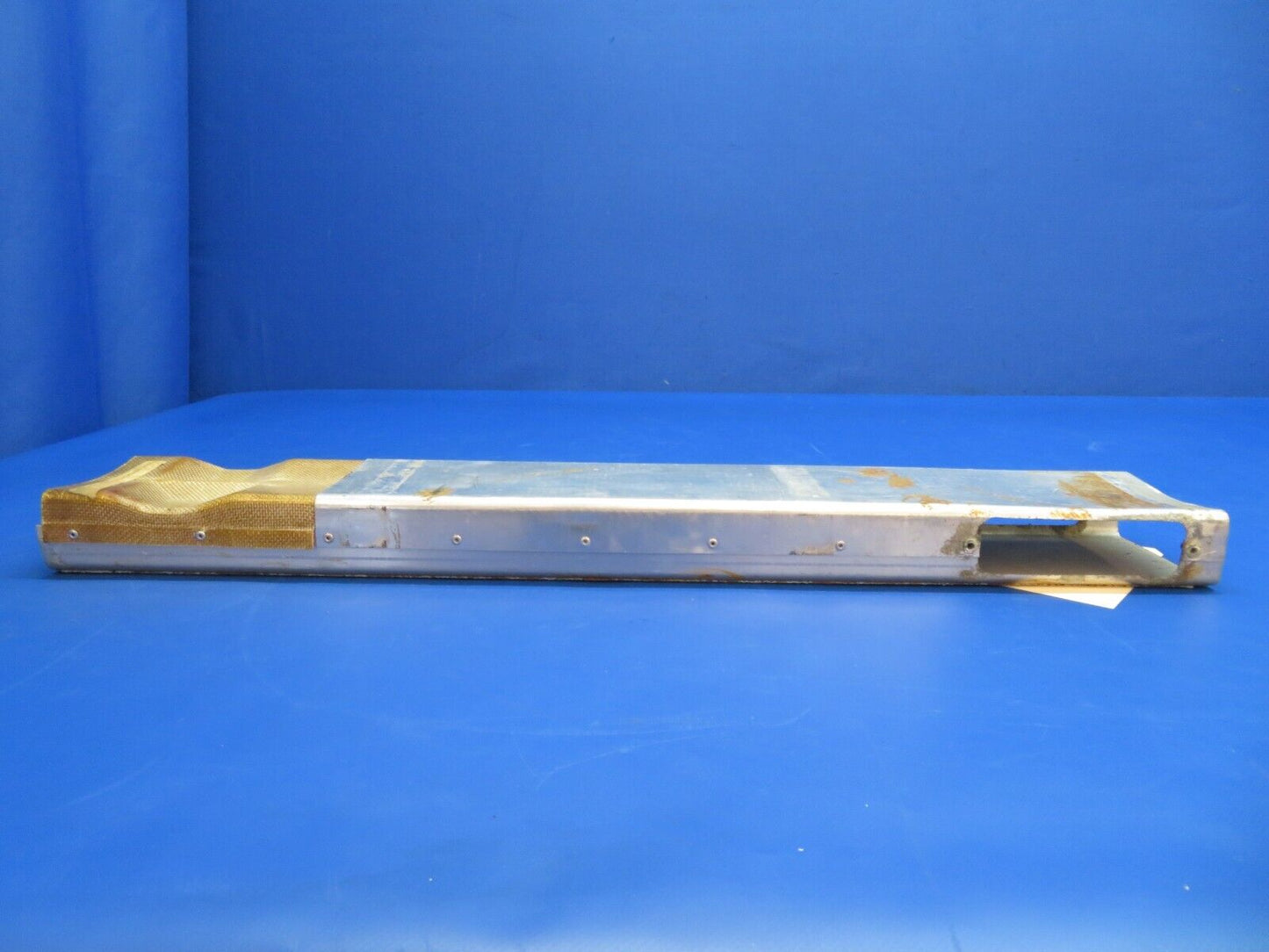 Piper PA-34-200T Seneca II Heat Duct Assy w/ Straps P/N 37165-60 (0323-506)