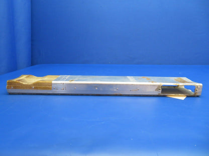 Piper PA-34-200T Seneca II Heat Duct Assy w/ Straps P/N 37165-60 (0323-506)