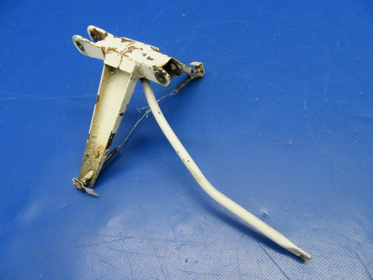 Piper PA-24-250 Comanche Stabilator Trim Tab Bellcrank P/N 20836-00 (1219-220)
