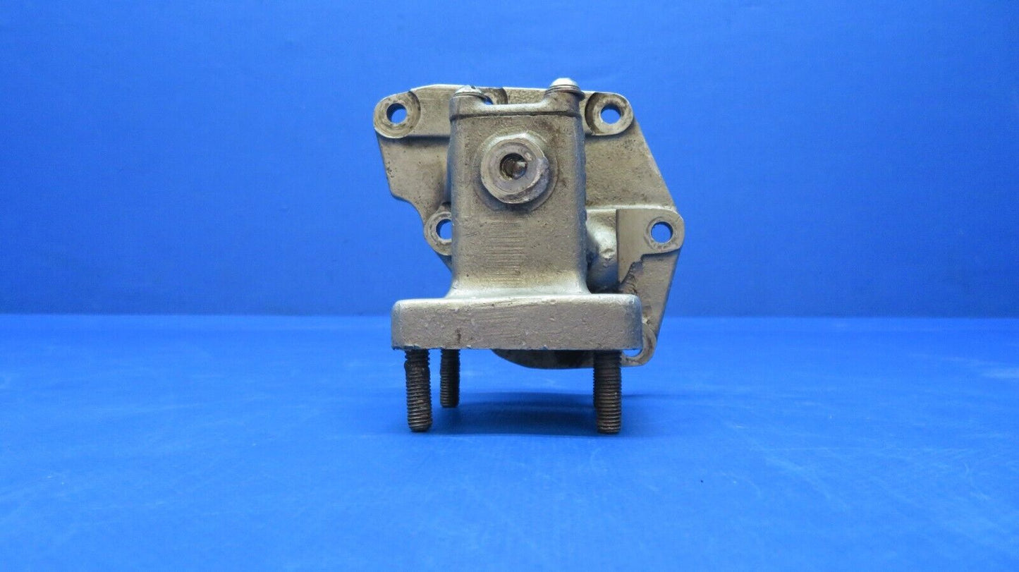 Continental Tach Drive / Oil Pump Cover P/N 538579 D (0523-893)