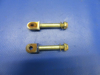 Piper PA-32RT Pin Door Latch P/N 68978-00, 68978-000 LOT OF 2 (0521-514)