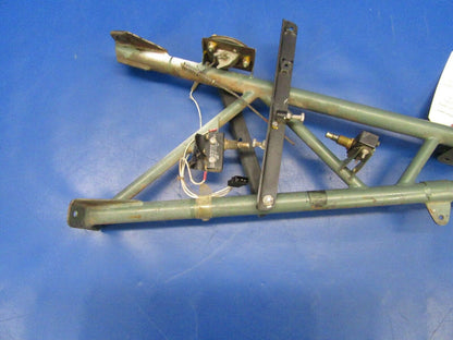 Piper PA-24-250 Comanche Support Assy Main Spar CTR P/N 22697-00 (1219-174)