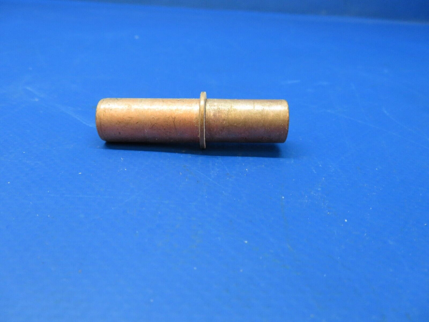 Continental Valve Guides P/N SA639282 LOT OF 12 NOS (1222-319)